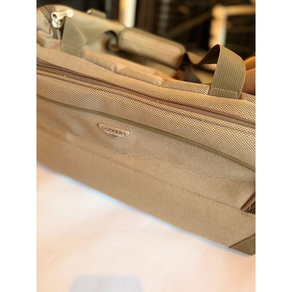 Dockers Beige Rolling Duffel Bag With Telescopic Handle & Multiple Compartments - Picture 16 of 16